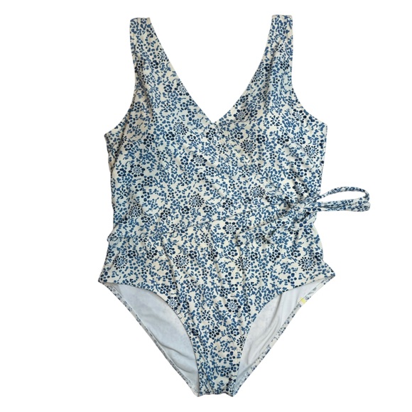 Summersalt Perfect Wrap One-Piece Swimsuit Cream White Blue Flower Mosaic 18 - Picture 3 of 8